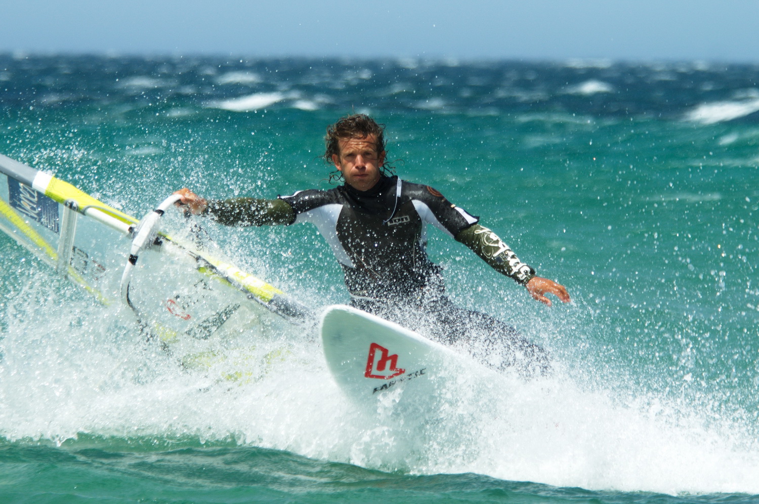 Windsurfen and einem der Traumspots in und um Tarifa